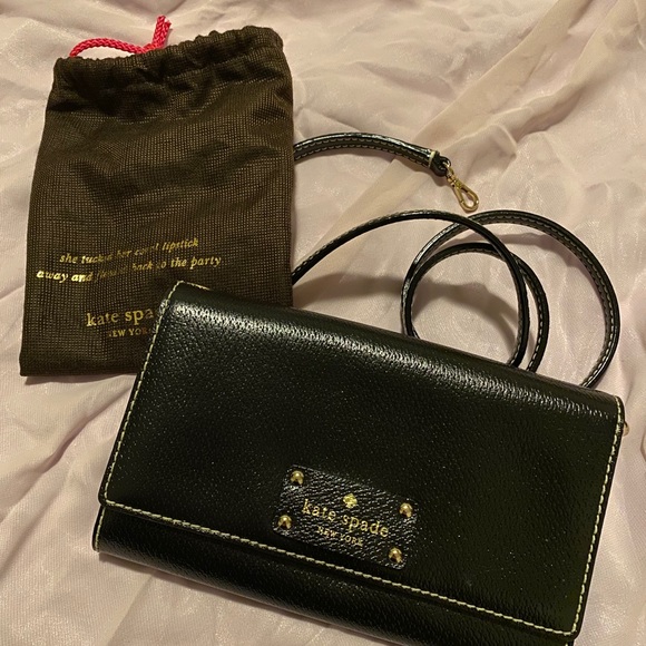 Authentic Kate Spade crossbody wallet on chain bag - Picture 2 of 10